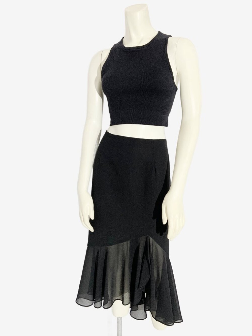 Vintage Y2K Black Ruffle Hem Midi Skirt / size XL